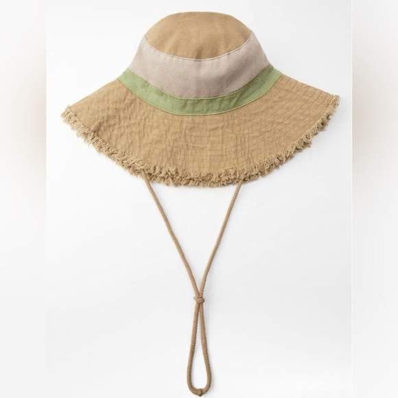 ZARA Frayed Brim Sun Hat with Green Accent NWT